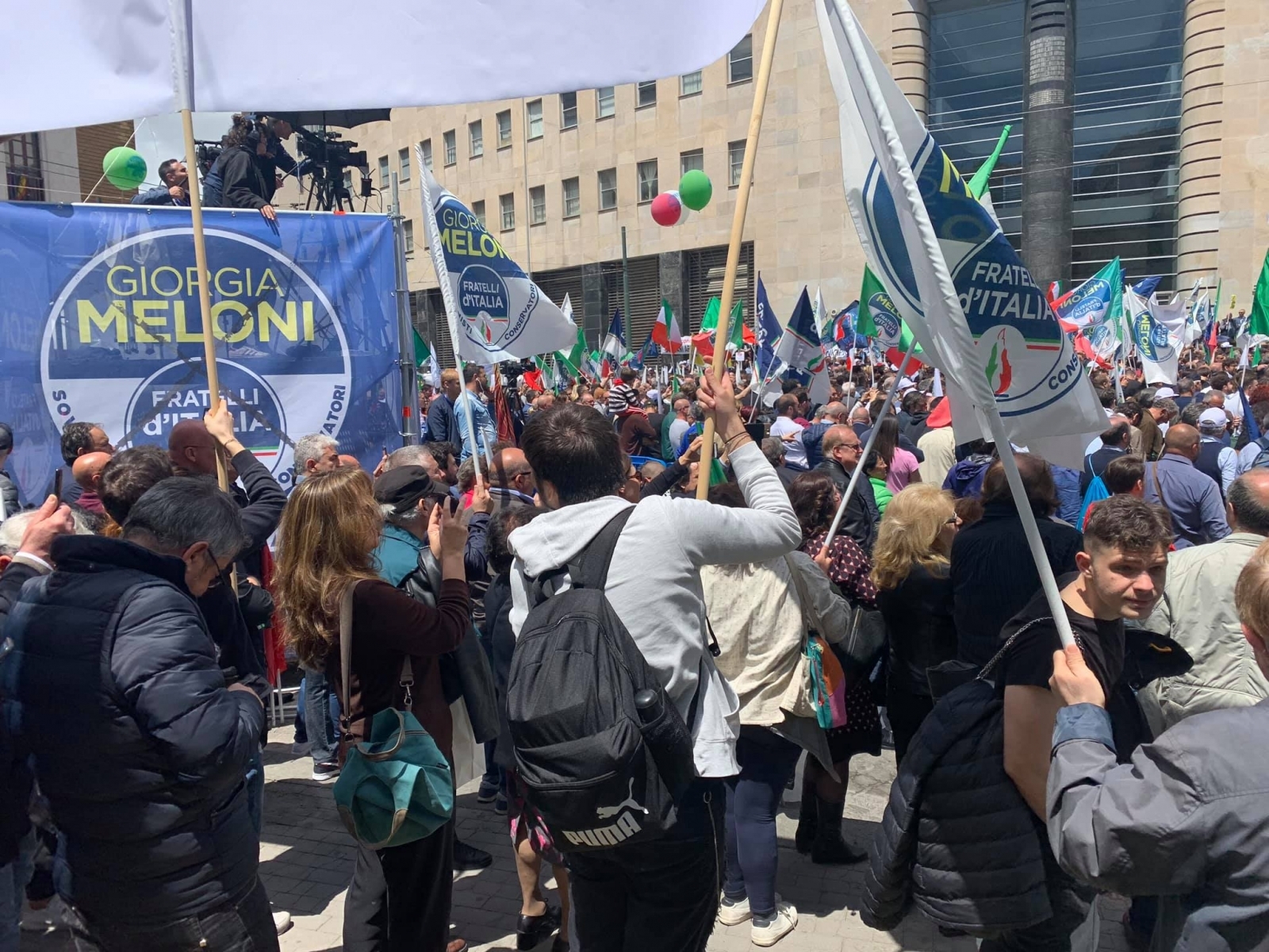 Manifestazione-FDI-Napoli-19-05-2019-03