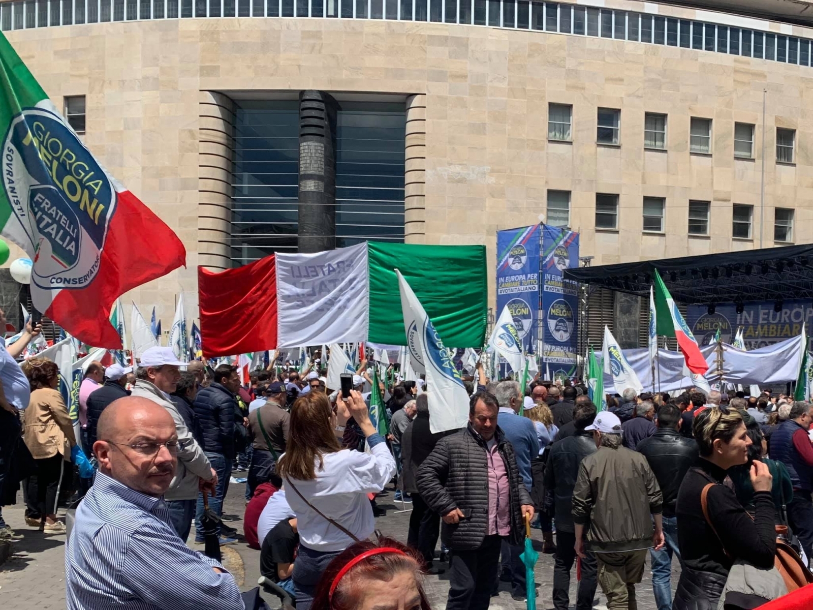 Manifestazione-FDI-Napoli-19-05-2019-05